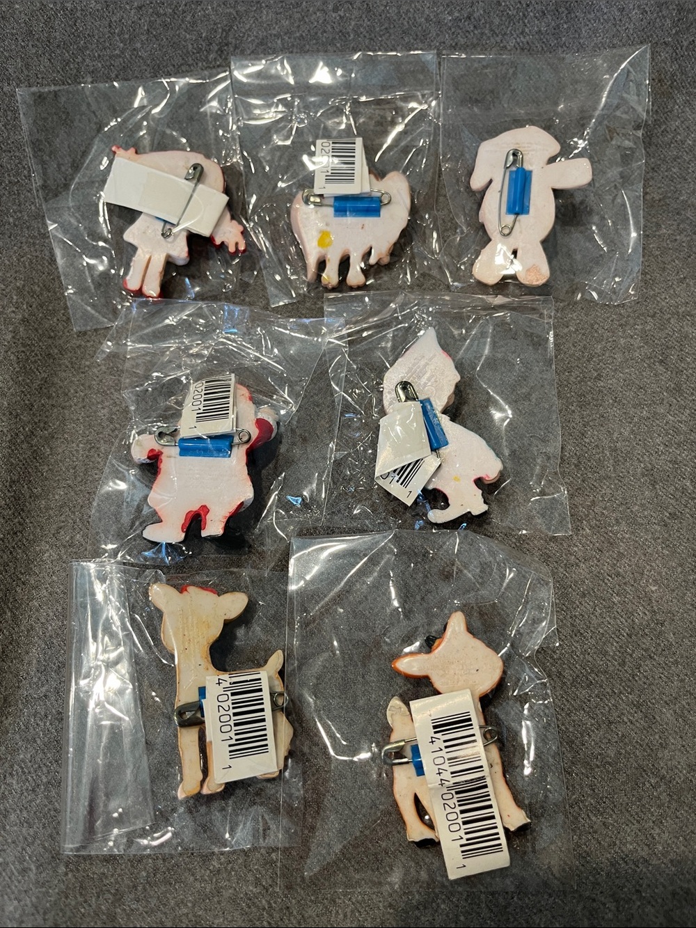 Vintage Rudolf & Island of Misfit Toys Pin Bundle - Picture 2 of 11